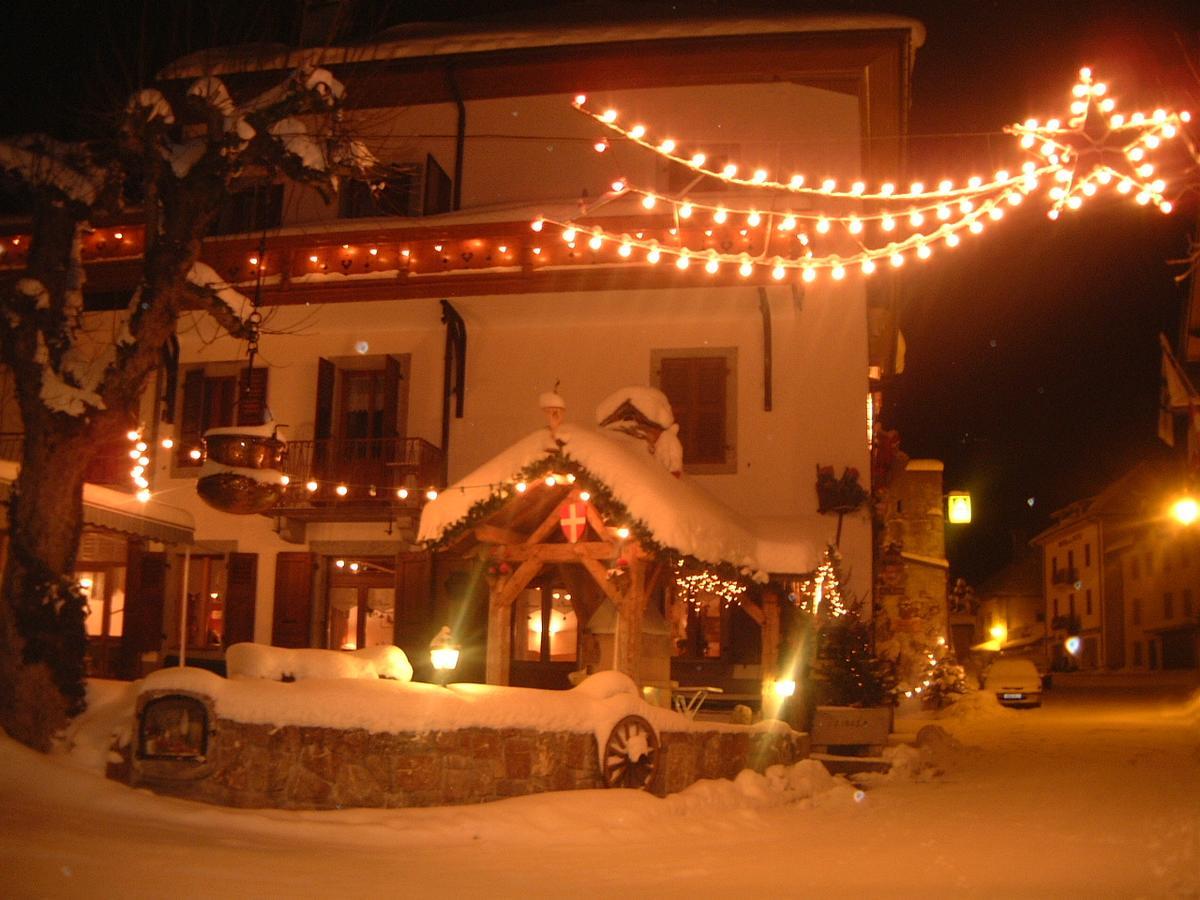 Hotel De L'Union Lullin ภายนอก รูปภาพ